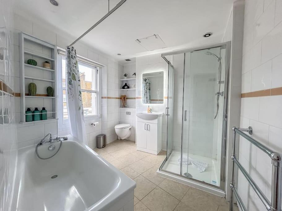 Stylish Portobello Road Two-bed Flat Appartement *